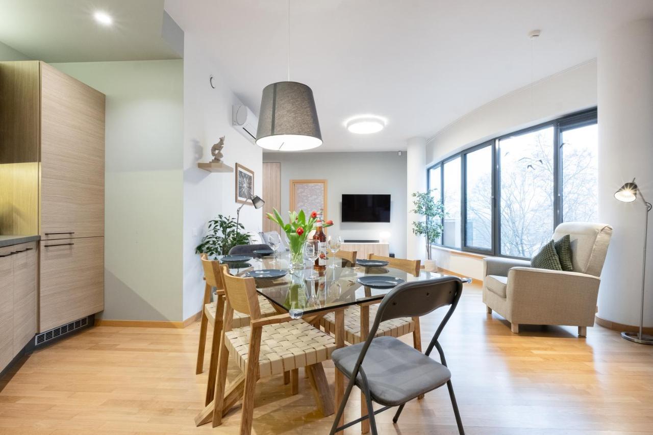 2 Bedroom Apt, 2 Garage Spots & Balconies, Self Check-In, By Cohost Druskininkai Exterior photo