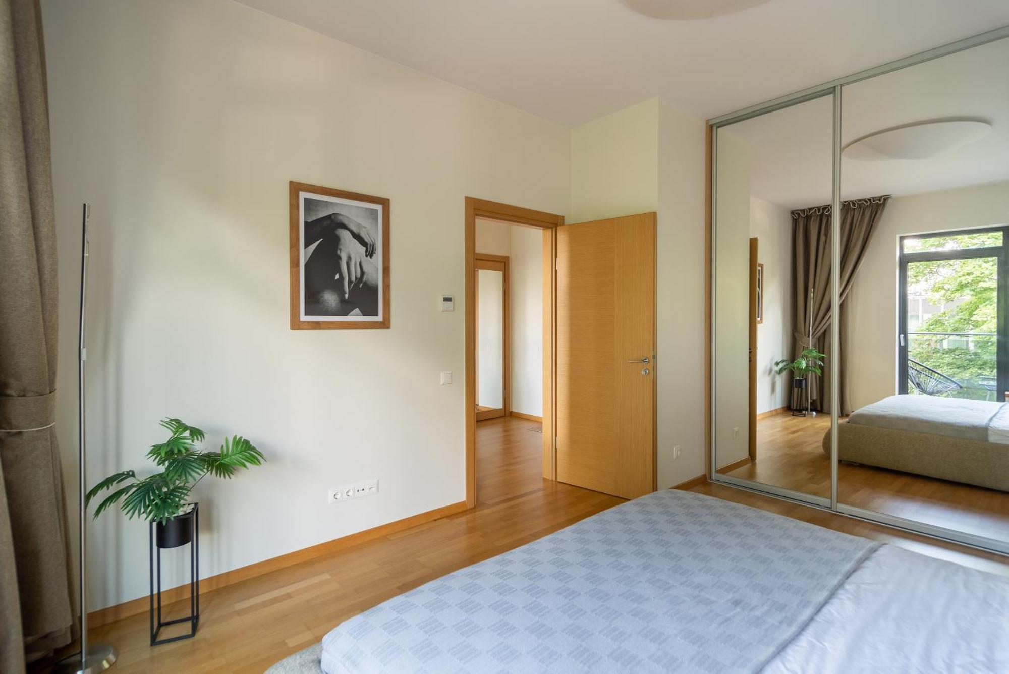 2 Bedroom Apt, 2 Garage Spots & Balconies, Self Check-In, By Cohost Druskininkai Exterior photo