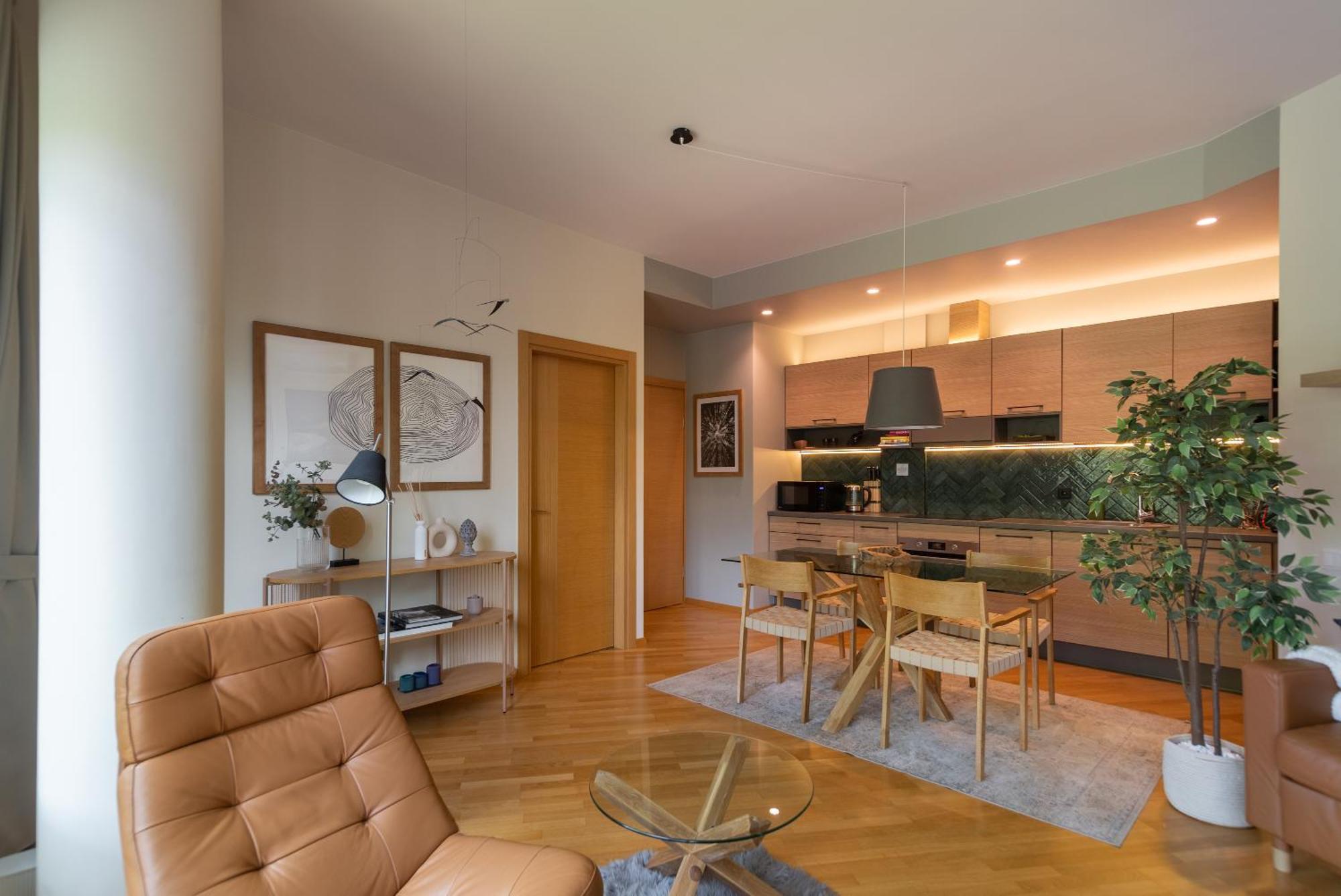 2 Bedroom Apt, 2 Garage Spots & Balconies, Self Check-In, By Cohost Druskininkai Exterior photo